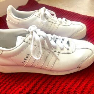 Men’s Tennis Shoes